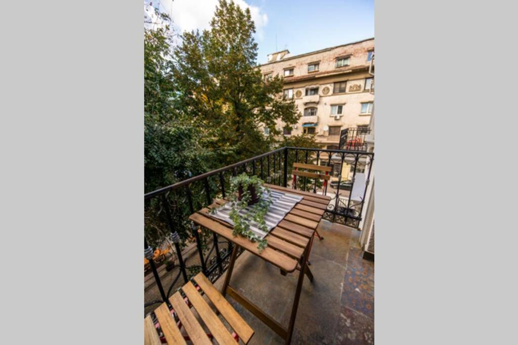 Ferienwohnung Marvellous Design 2Br Old Town Bukarest Exterior foto